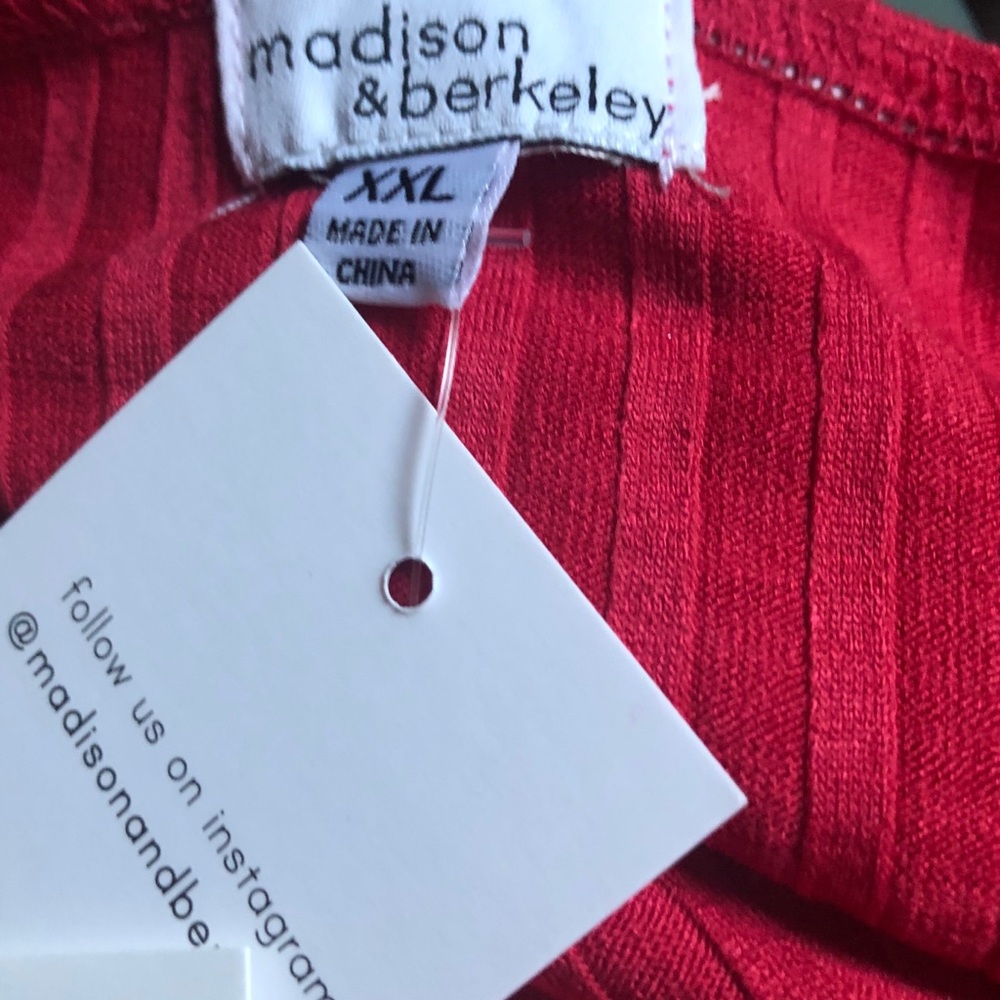 Madison & Berkeley Ribbed Wrap crop - Picture 4 of 4